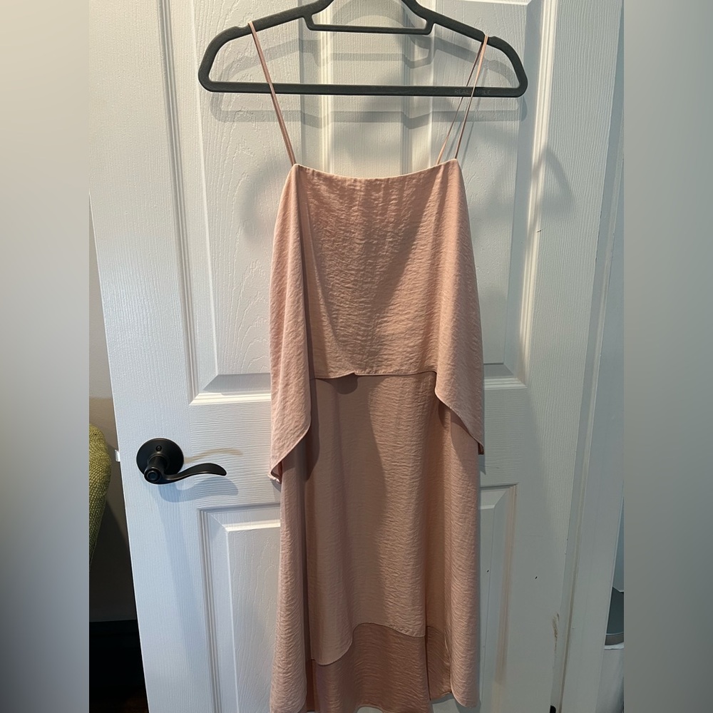 Beautiful blush pink Banana Republic dress. Great for spring/summer!